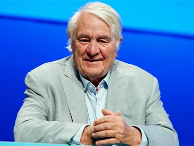 Hasso Plattner empfiehlt Qex Uro Mavi